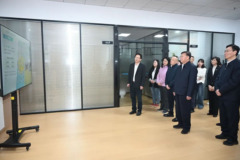 杨智赴武汉市江夏区调研城乡融合发展和和美乡村建设工作