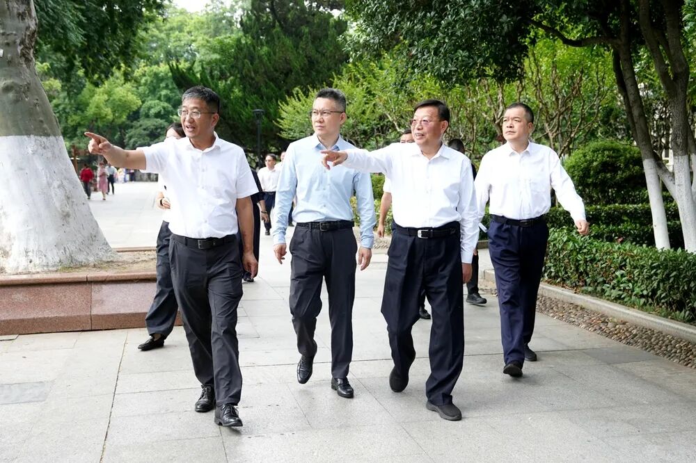 杨智到武汉市园林和林业局调研指导树立和践行正确政绩观学习教育