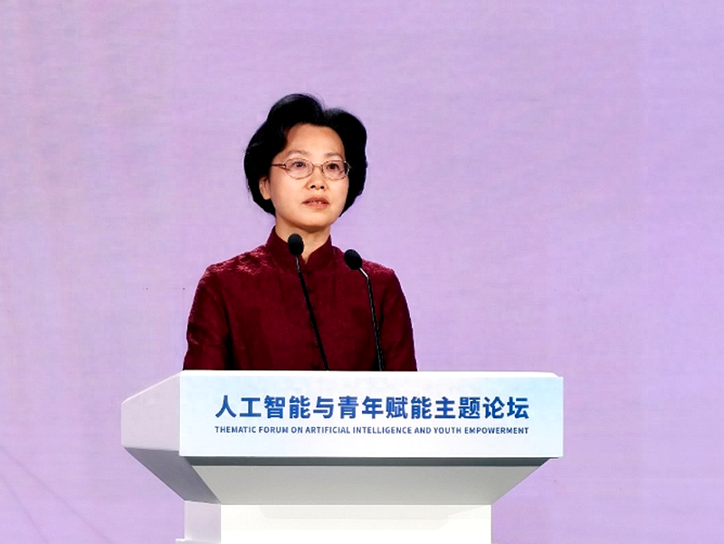 中国青年报客户端丨武汉市政协副主席周晓琦:诚邀全球青年扎根武汉 共启“万物智能”新图景