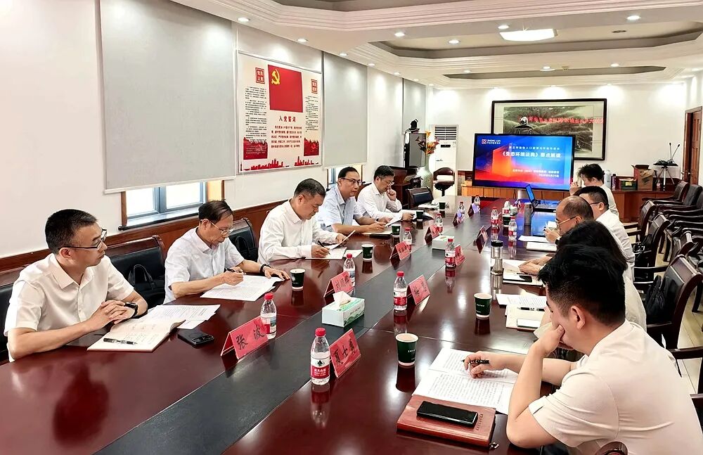 武汉市政协开展大气污染防治调研暨委员读书活动